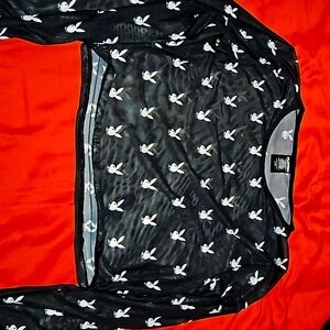 Crop top playboy long sleeve black and white